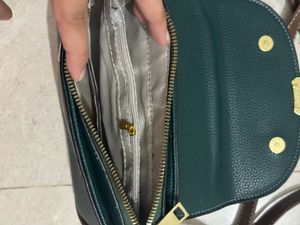 Stylish Green Crossbody Bag