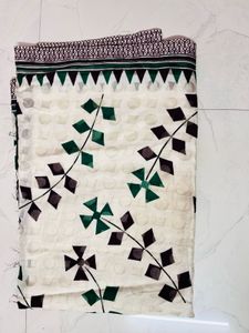 Cream Saree with Floral Print
