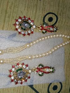 Elegant Pearl Necklace &amp; Earring Set