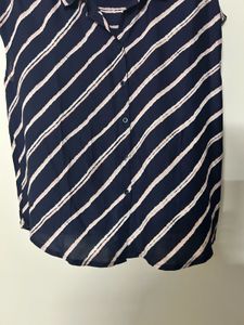 Chic Striped Button-Up Sleeveless Top