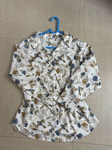 Floral Print Button-Up Blouse