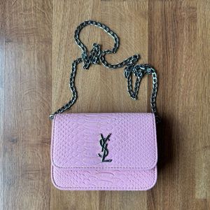 YSL- Pink Croc-Embossed Shoulder Bag 🩷