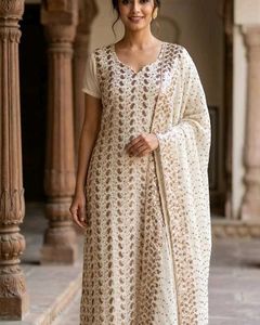 Elegant Embroidered Kurta Set