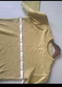Mustard Pullover
