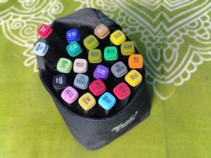 Marker Set with Carrying Case