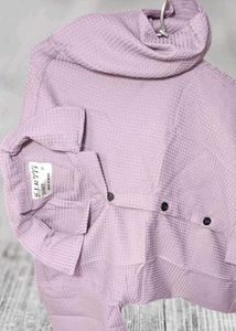Men's Textured Purple Shirt Size M.