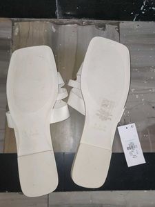 Primark Cream Slides with Gold Detail(UK)