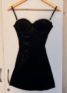 black velvet bodycon dress