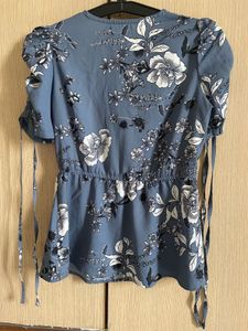Kassually Blue Floral Puff Sleeve Top
