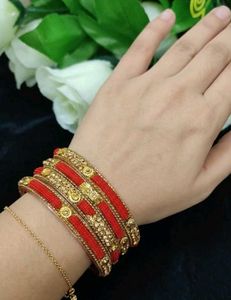 Exquisite Gold &amp; Crystal Bangle Set