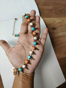 Neckpiece