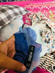 Blue Floral Mesh High-Neck Top – Shein