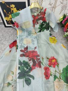 floral printed Gown vt