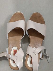 Elegant Beige Sandals