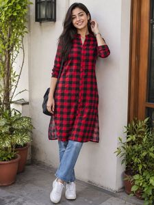Women’s Red & Black Checked Long Kurta Shirt