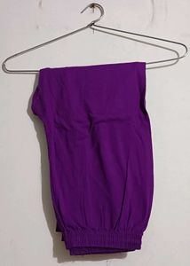 8 leggings and 1 pant