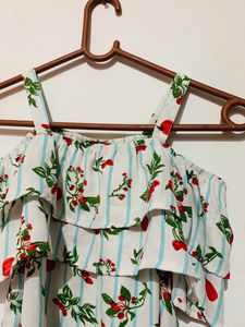 Cute Floral Off-Shoulder Top