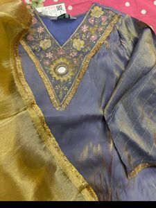 Farshi Lilac Kurta Set with Golden Dupatta