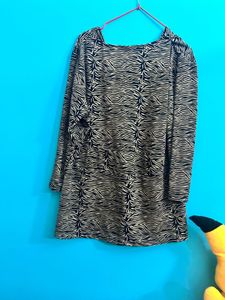 Stylish Printed V-Neck Top
