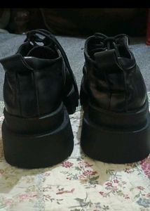 Gothic Black Chunky Sole platform shoe