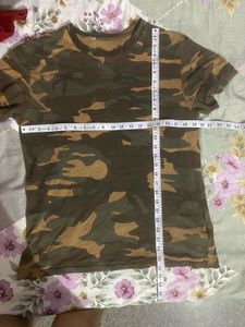 decathlon demanding Camouflage Print T-Shirt