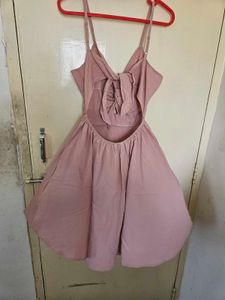 Chic Pink Bow Detail Dress