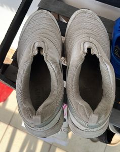 White Campus Sport Shoes EU 39 In Awesome Condition