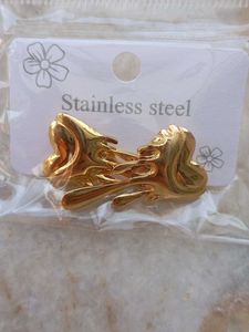 Gold Flower Dangle Earrings