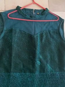 Emerald Green Sparkly Gown