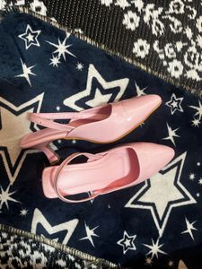 Chic Pink Slingback Heels