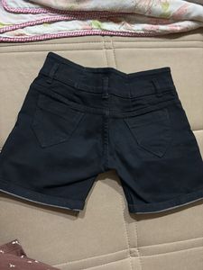 Trendy Ripped Black Denim Shorts