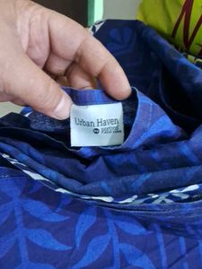 pure cottonBlue Paisley Queen Bed Sheet of 1