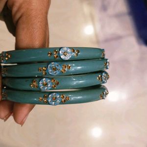 Set of 4 Blue Bangles with Embellishments