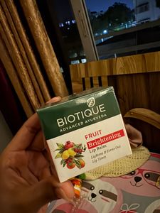 Biotique Fruit Brightening Lip Balm