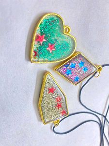 Sparkling Resin Pendants Set
