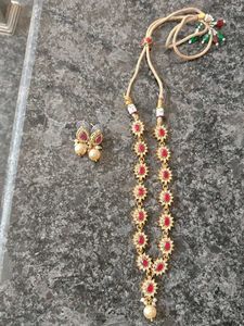 2 necklace combo with earrings