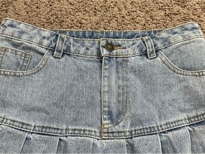 Light Wash Pleated Denim Mini Skirt