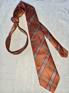 Classic Plaid Necktie