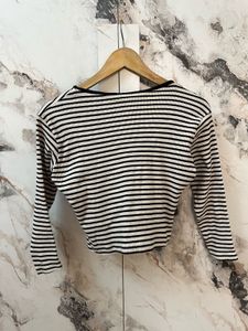 Striped Long Sleeve Crop Top