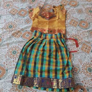 Cute Yellow & Plaid Skirt Set