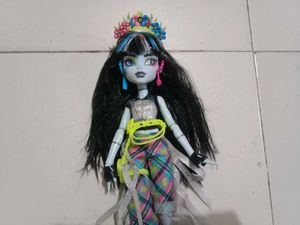 Monster High Doll Frankie Stein