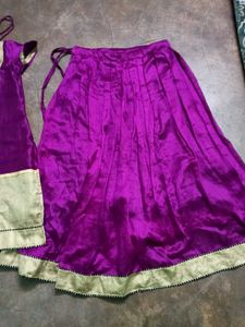 purple dress