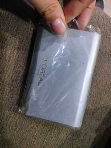 Pressed Powder Compact with Mirror