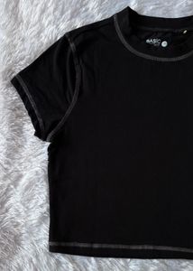 Rio Black Cropped T-Shirt