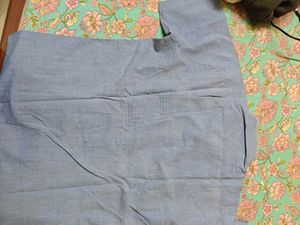 Men's Light Blue Button-Up Shirt