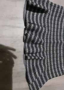 Woollen Short Flared Skirt