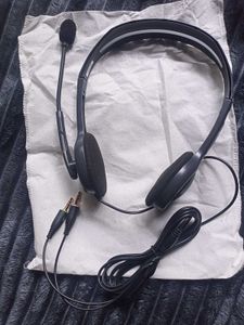 set of 1 Logitech H110 Headset