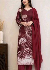 Elegant Floral Print Kurta Set