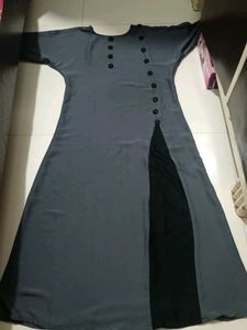 Elegant Grey Abaya with Black Accents