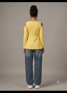 SALE ‼️Yellow Shoulder Tunic with Floral Appl